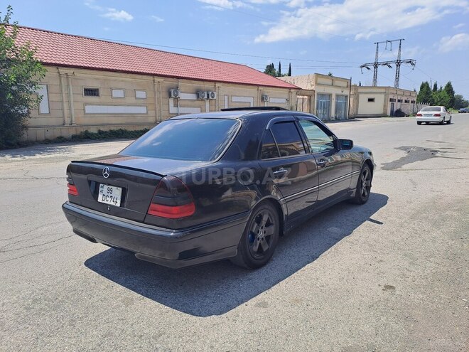 Mercedes C 230 1999, 288,000 km - 2.3 l - Mingəçevir