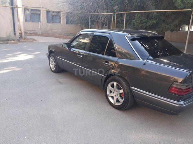 Mercedes E 300 1994, 350,875 km - 3.0 л - Sumqayıt
