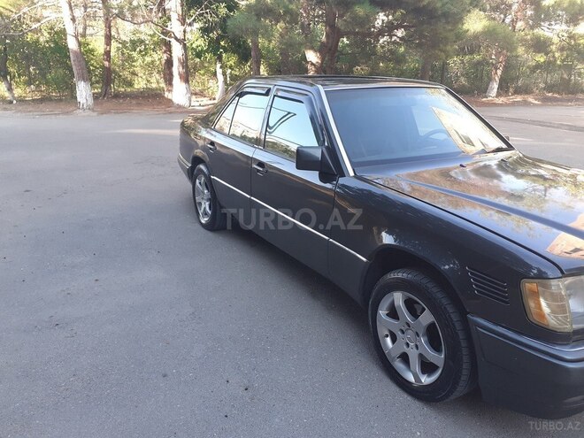 Mercedes E 300 1994, 350,875 km - 3.0 л - Sumqayıt