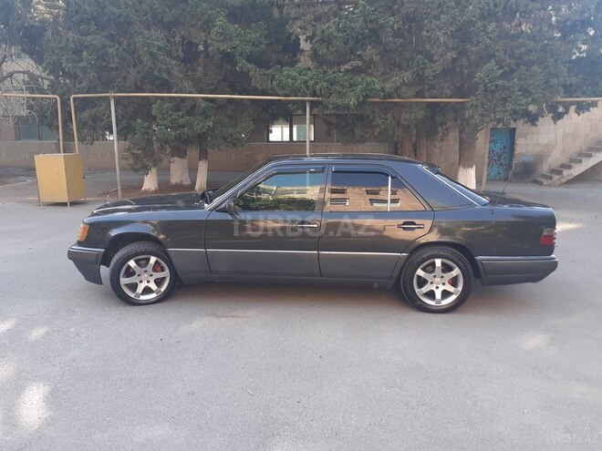 Mercedes E 300 1994, 350,875 km - 3.0 л - Sumqayıt