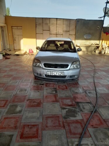 Opel Vectra 2004, 360,000 km - 1.9 л - Tovuz