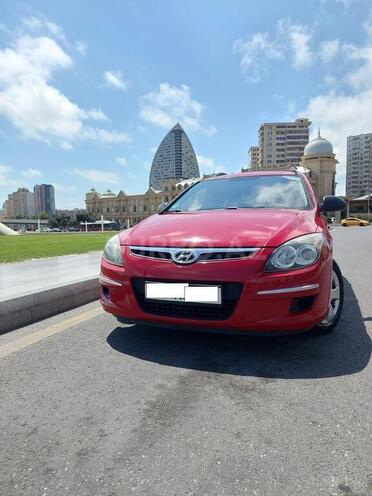 Hyundai i30 2009, 236,000 km - 1.4 л - Bakı