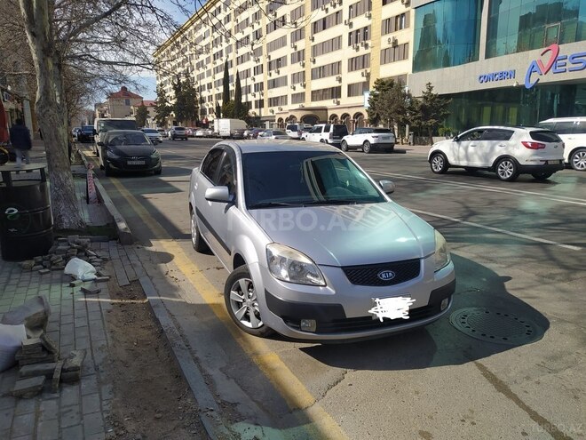Kia Rio 2008, 243,000 km - 1.4 l - Bakı