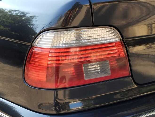 BMW 535 2001, 285,000 km - 3.5 l - Bakı