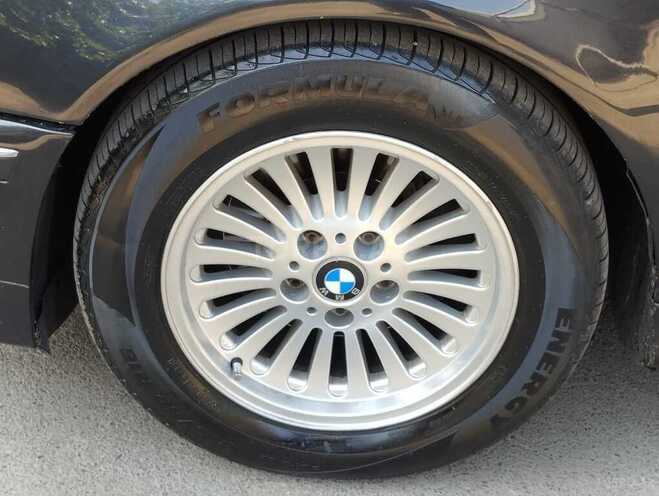 BMW 535 2001, 285,000 km - 3.5 l - Bakı
