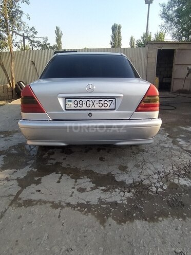 Mercedes C 220 1998, 357,000 km - 2.2 l - Sabirabad