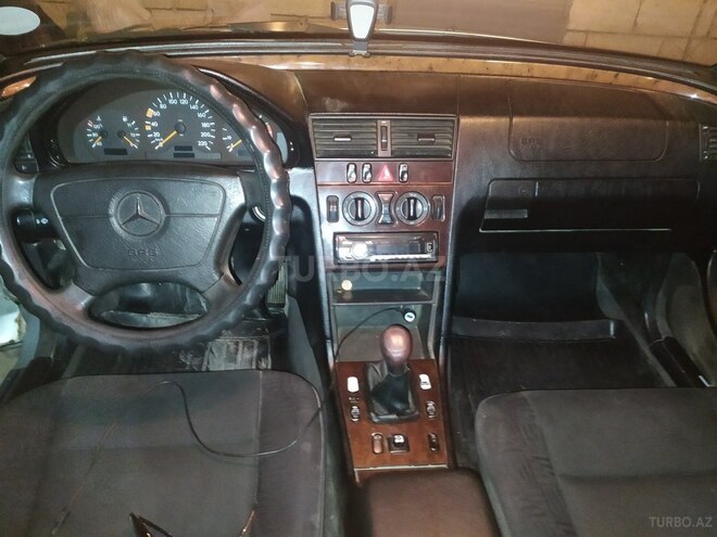 Mercedes C 220 1998, 357,000 km - 2.2 l - Sabirabad
