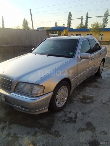 Mercedes C 220 1998, 357,000 km - 2.2 l - Sabirabad