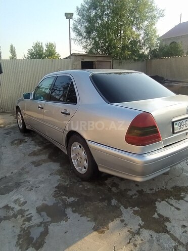 Mercedes C 220 1998, 357,000 km - 2.2 l - Sabirabad