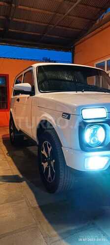 LADA (VAZ) Niva 1998, 300,000 km - 1.7 l - Hacıqabul