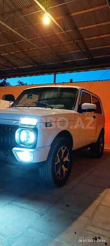 LADA (VAZ) Niva 1998, 300,000 km - 1.7 l - Hacıqabul
