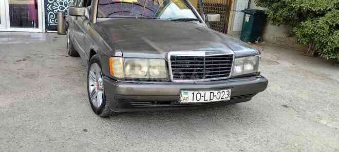 Mercedes 190 1990, 123,456 km - 2.3 l - Bakı