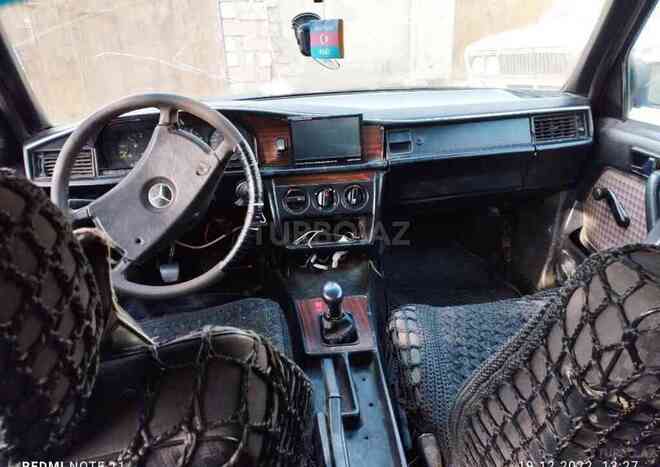 Mercedes 190 1990, 123,456 km - 2.3 l - Bakı