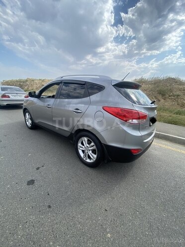 Hyundai ix35 2010, 188,000 km - 2.0 l - Bakı