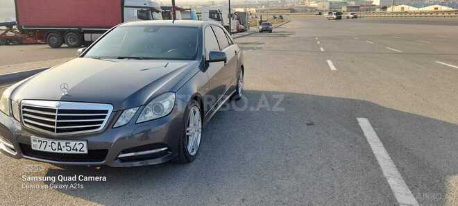 Mercedes E 220 2011, 296,000 km - 2.2 l - Bakı