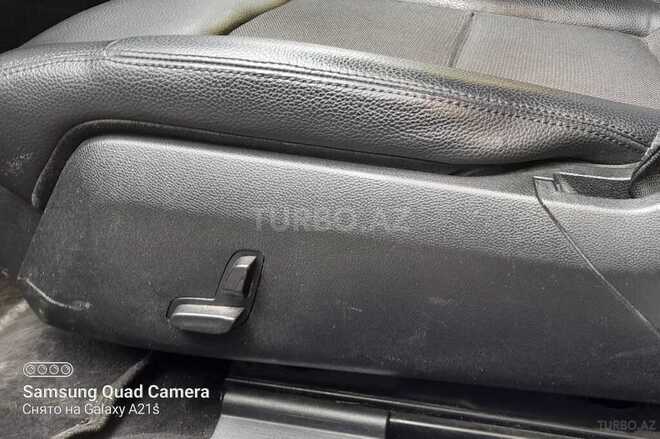 Mercedes E 220 2011, 296,000 km - 2.2 l - Bakı