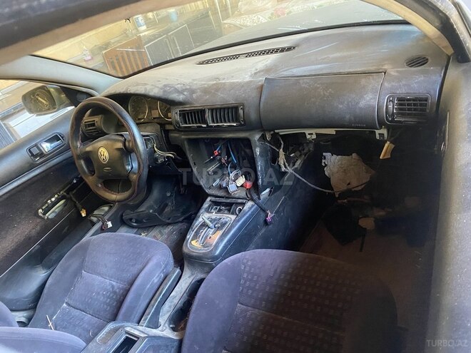 Volkswagen Passat 2001, 259,863 km - 1.8 l - Bakı