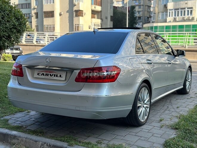 Mercedes E 220 2009, 236,000 km - 2.2 l - Bakı