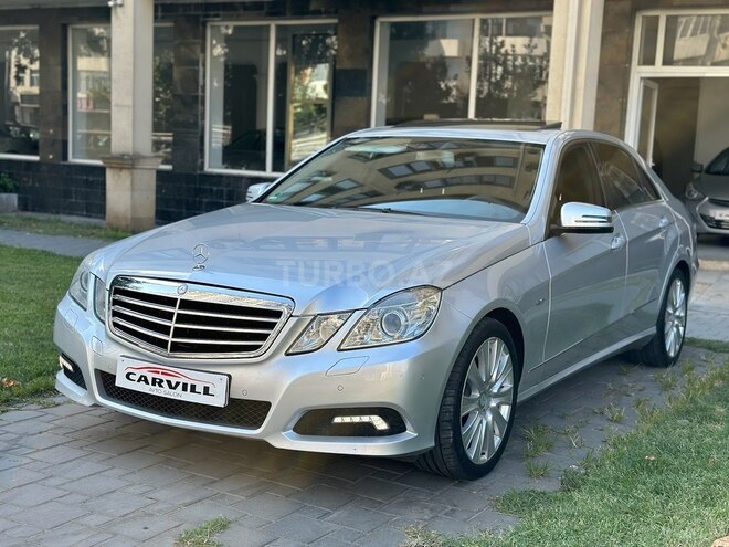 Mercedes E 220 2009, 236,000 km - 2.2 l - Bakı