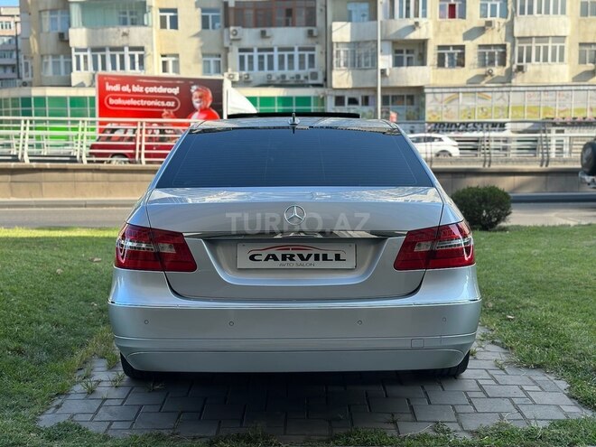 Mercedes E 220 2009, 236,000 km - 2.2 l - Bakı