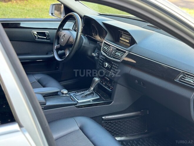 Mercedes E 220 2009, 236,000 km - 2.2 l - Bakı