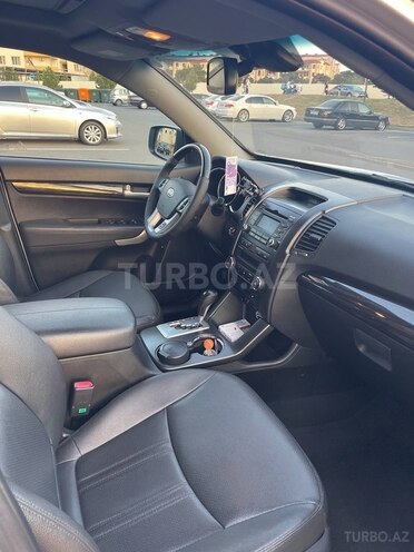 Kia Sorento 2011, 212,000 km - 2.0 л - Bakı
