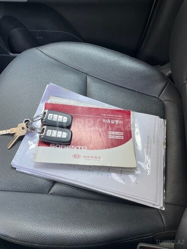 Kia Sorento 2011, 212,000 km - 2.0 л - Bakı