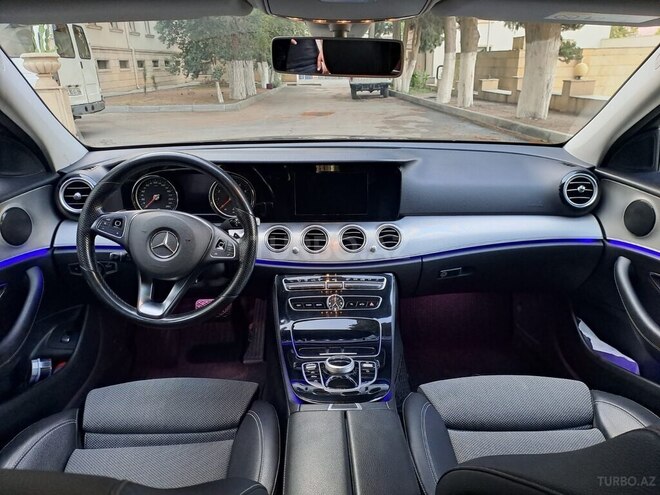 Mercedes E 200 2016, 132,000 km - 2.0 l - Bakı