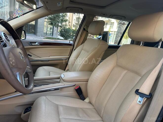 Mercedes GL 550 2009, 135,000 km - 5.5 l - Bakı