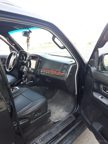 Mitsubishi Pajero 2007, 248,730 km - 3.2 л - Bakı