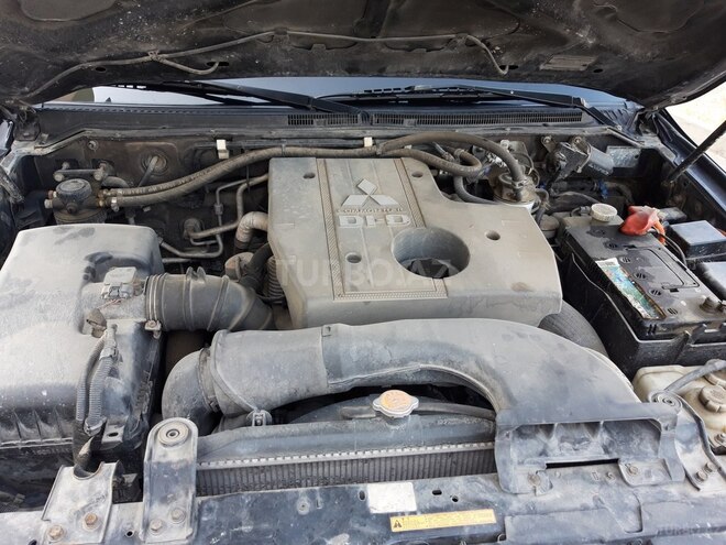 Mitsubishi Pajero 2007, 248,730 km - 3.2 л - Bakı