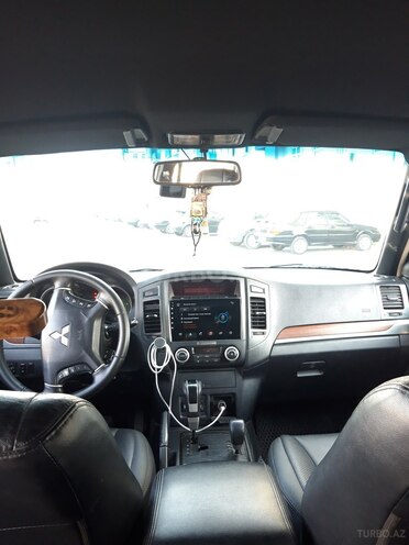Mitsubishi Pajero 2007, 248,730 km - 3.2 л - Bakı