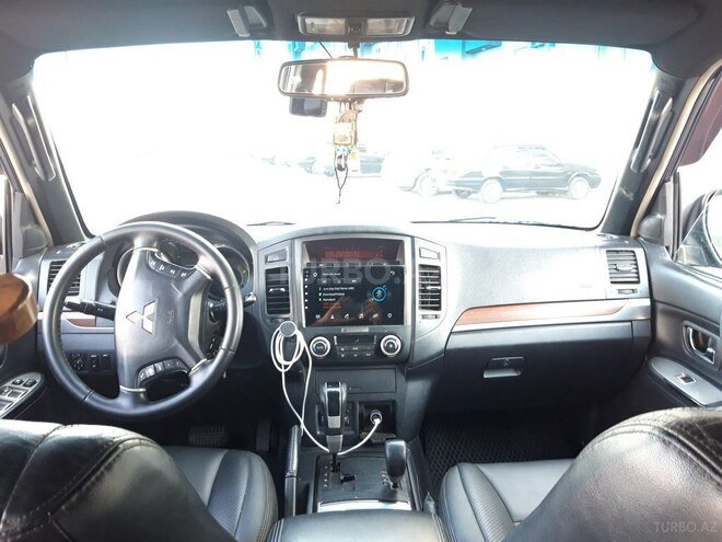 Mitsubishi Pajero 2007, 248,730 km - 3.2 л - Bakı