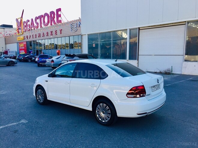 Volkswagen Polo 2019, 214,000 km - 1.6 l - Bakı