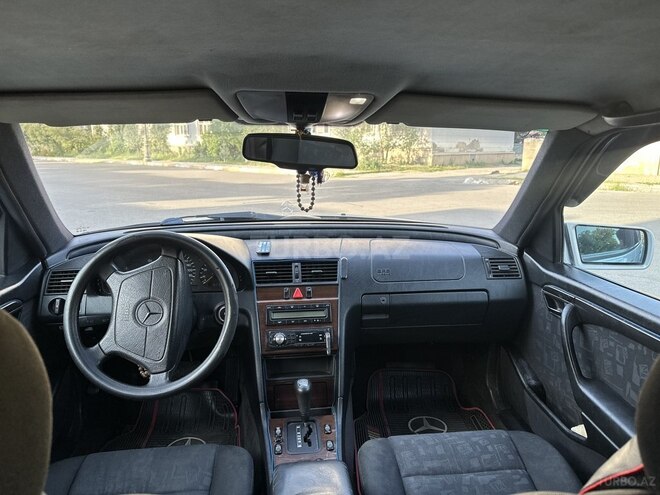 Mercedes C 200 1996, 253,363 km - 2.0 l - Sabirabad