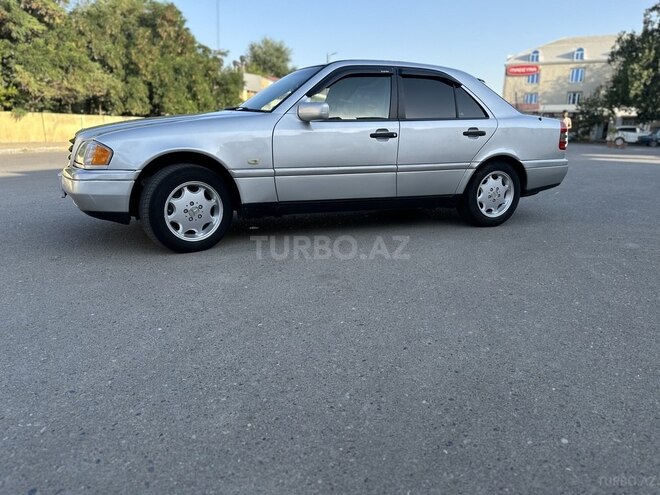 Mercedes C 200 1996, 253,363 km - 2.0 l - Sabirabad
