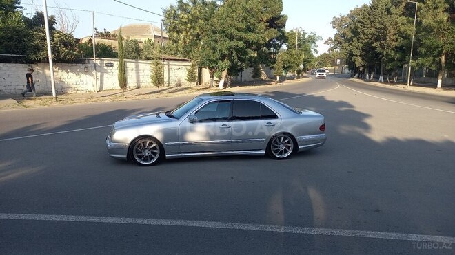Mercedes E 430 2000, 360,000 km - 4.3 l - Bakı