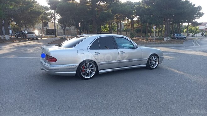 Mercedes E 430 2000, 360,000 km - 4.3 l - Bakı