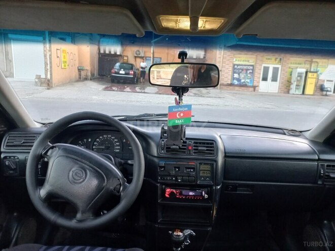 Opel Vectra 1994, 667,324 km - 1.6 л - Bakı