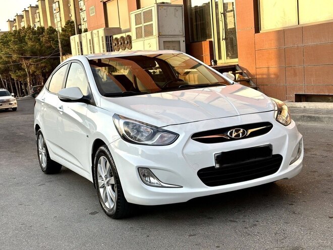 Hyundai Accent 2012, 125,000 km - 1.6 l - Bakı
