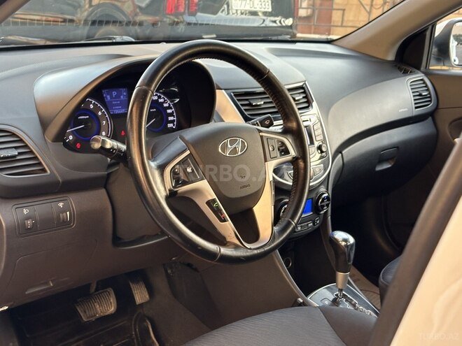 Hyundai Accent 2012, 125,000 km - 1.6 l - Bakı