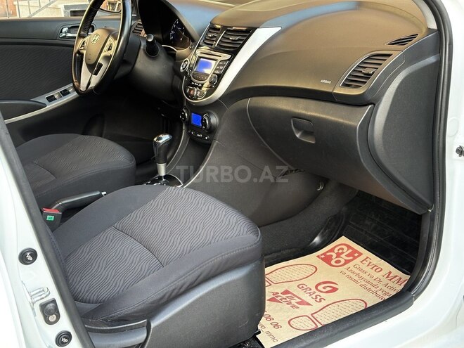 Hyundai Accent 2012, 125,000 km - 1.6 l - Bakı