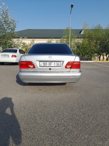 Mercedes E 200 1997, 534,000 km - 2.0 л - Ağcabədi