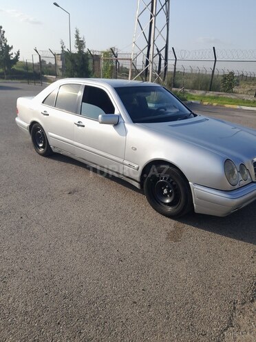 Mercedes E 200 1997, 534,000 km - 2.0 л - Ağcabədi