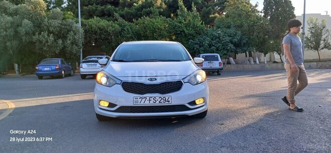 Kia Cerato 2015, 176,223 km - 1.8 l - Bakı