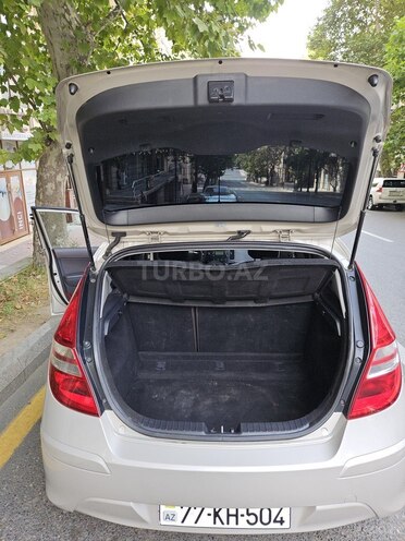 Hyundai i30 2010, 223,800 km - 1.4 l - Bakı