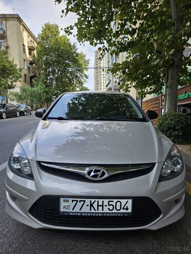Hyundai i30 2010, 223,800 km - 1.4 l - Bakı