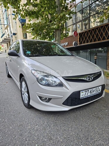 Hyundai i30 2010, 223,800 km - 1.4 l - Bakı