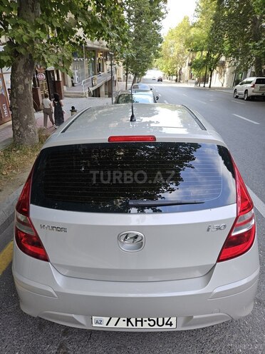 Hyundai i30 2010, 223,800 km - 1.4 l - Bakı