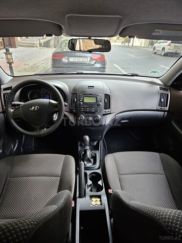 Hyundai i30 2010, 223,800 km - 1.4 l - Bakı